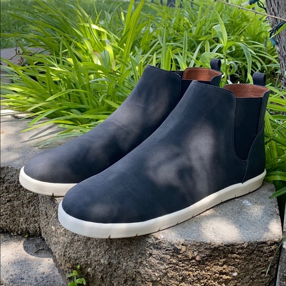 Lucky Brand Other - LUCKY BRAND BENTON BOYS BOOTS